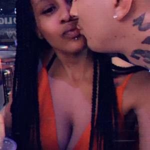 Meet your Posher, Ronniese